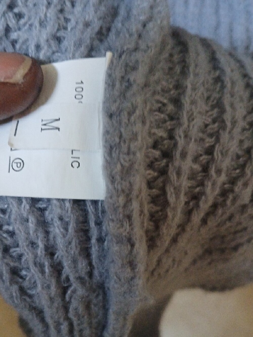 Cozy Ribbed Open-Front Cardigan in Light Gray - Picture 3 of 5